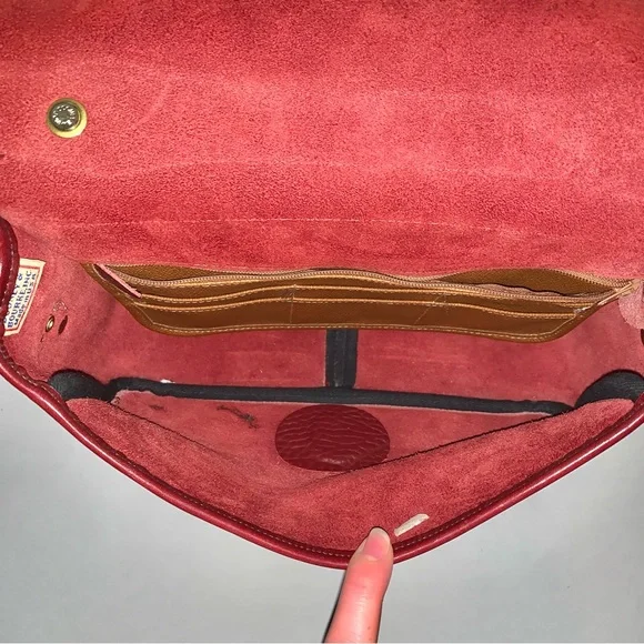 ❤️RARE❤️ Vintage Dooney and Bourke Oxblood Burgundy Maroon Carrier Crossbody Bag - Picture 7 of 16
